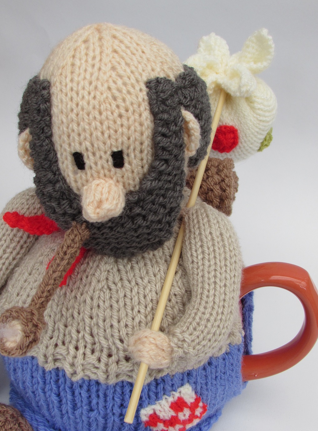 Australian Swaggie tea cosy knitting pattern
