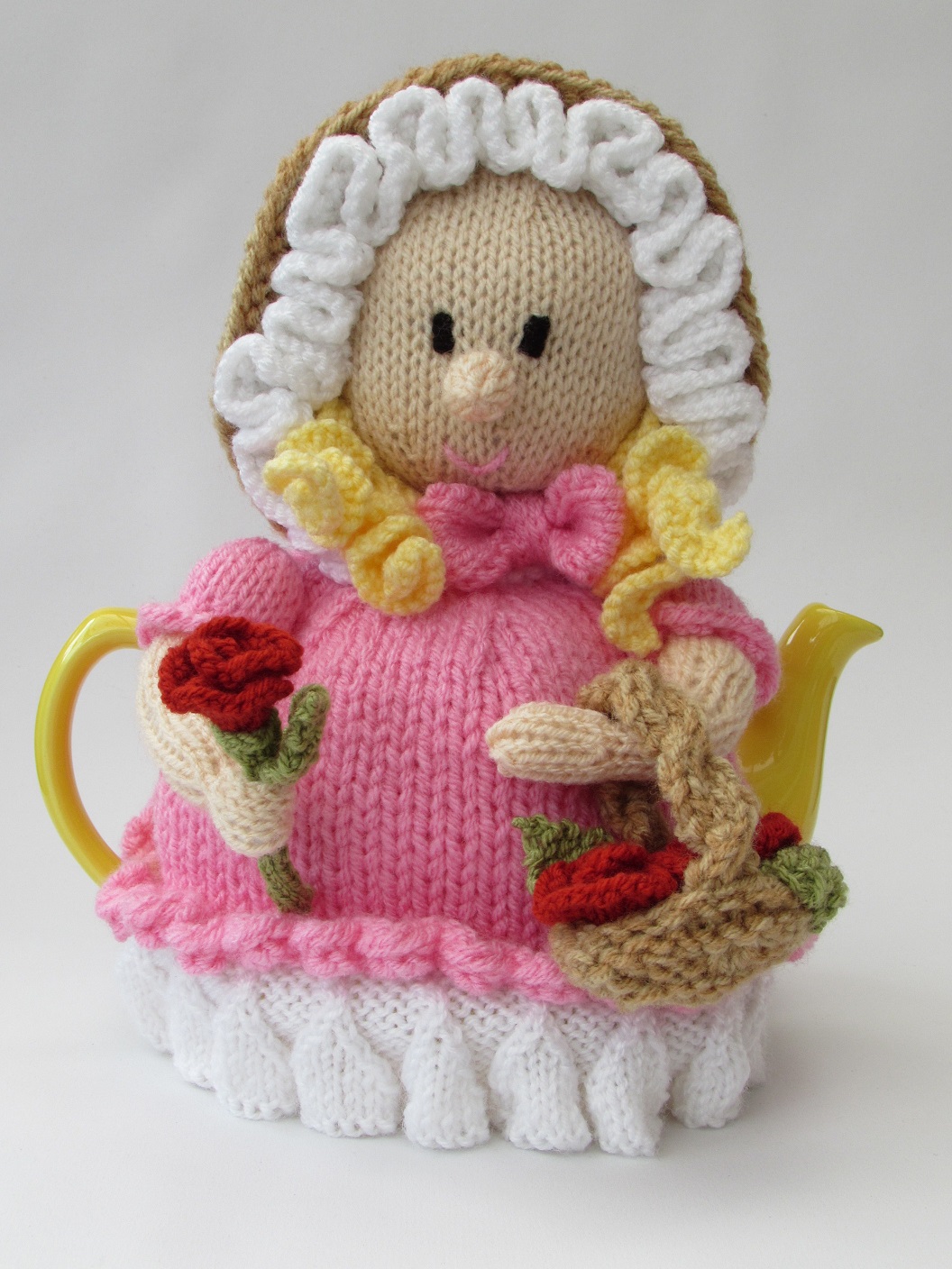 Victorian Flower Girl tea cosy knitting pattern