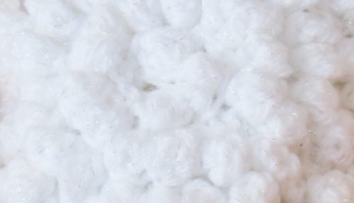 Knitting Bobbles Guide With Easy Bobble Stitch Tutorial and how to Knit Bobbles questions answered