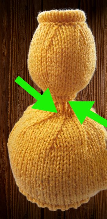 Bring the cast on edge of the head right down to the base of the head stabilizer
