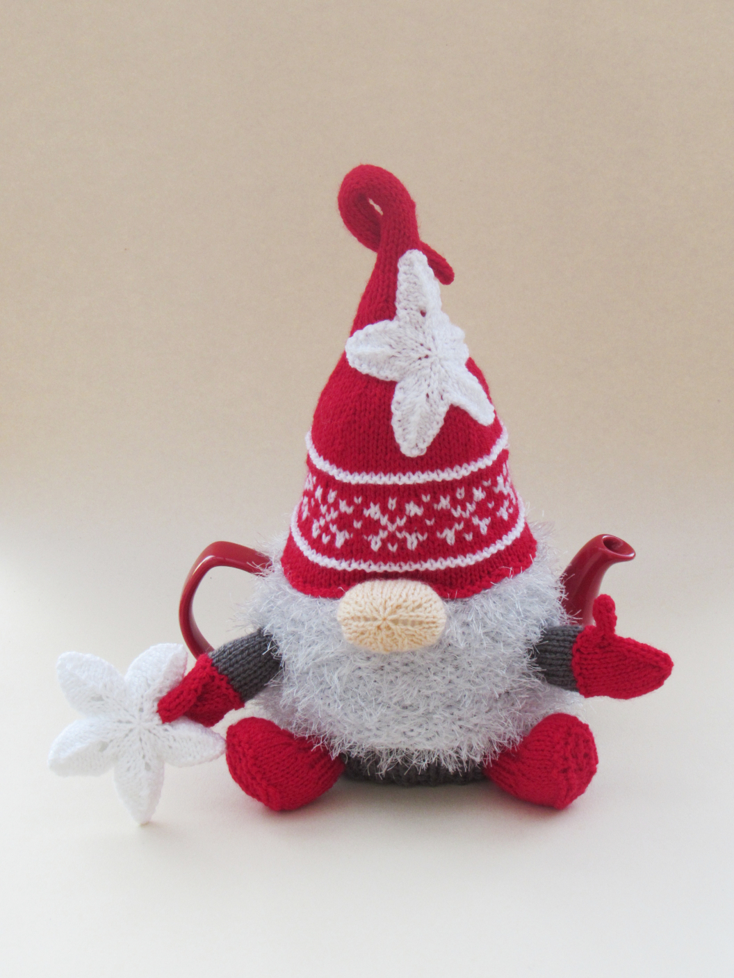 Christmas Gnome tea cosy