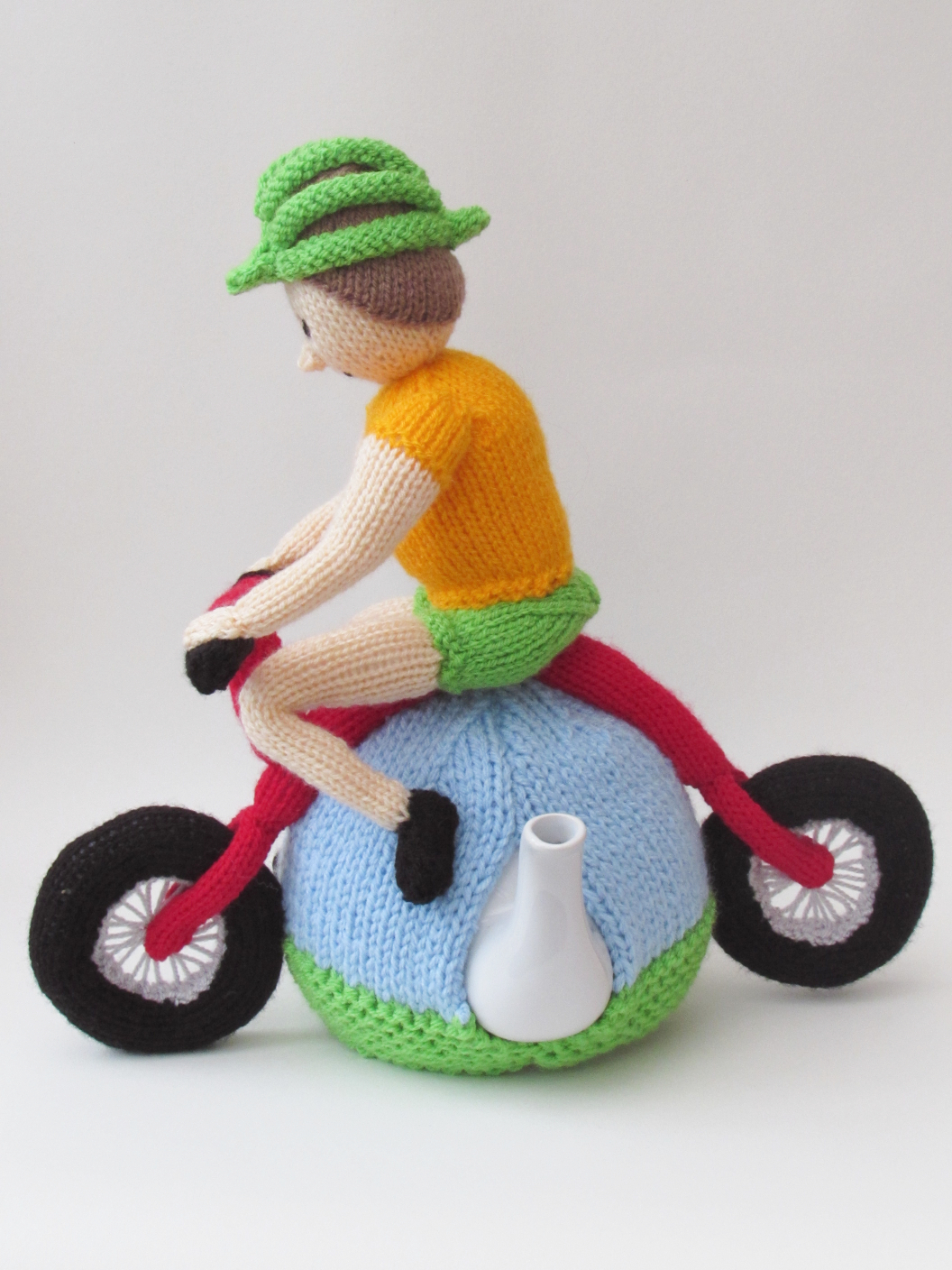 Cyclist knitting pattern