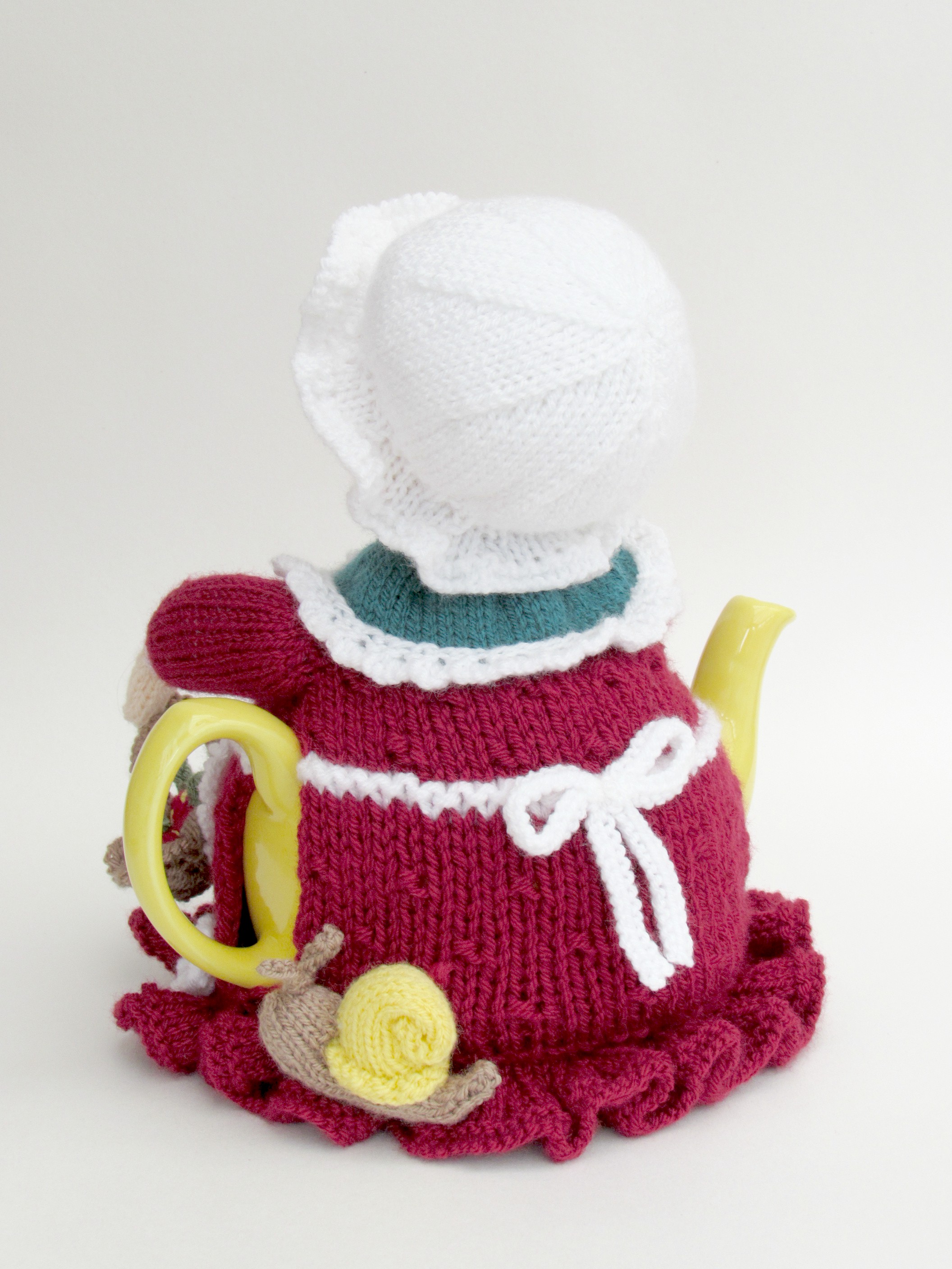 Devonshire Strawberry Picker knitting pattern