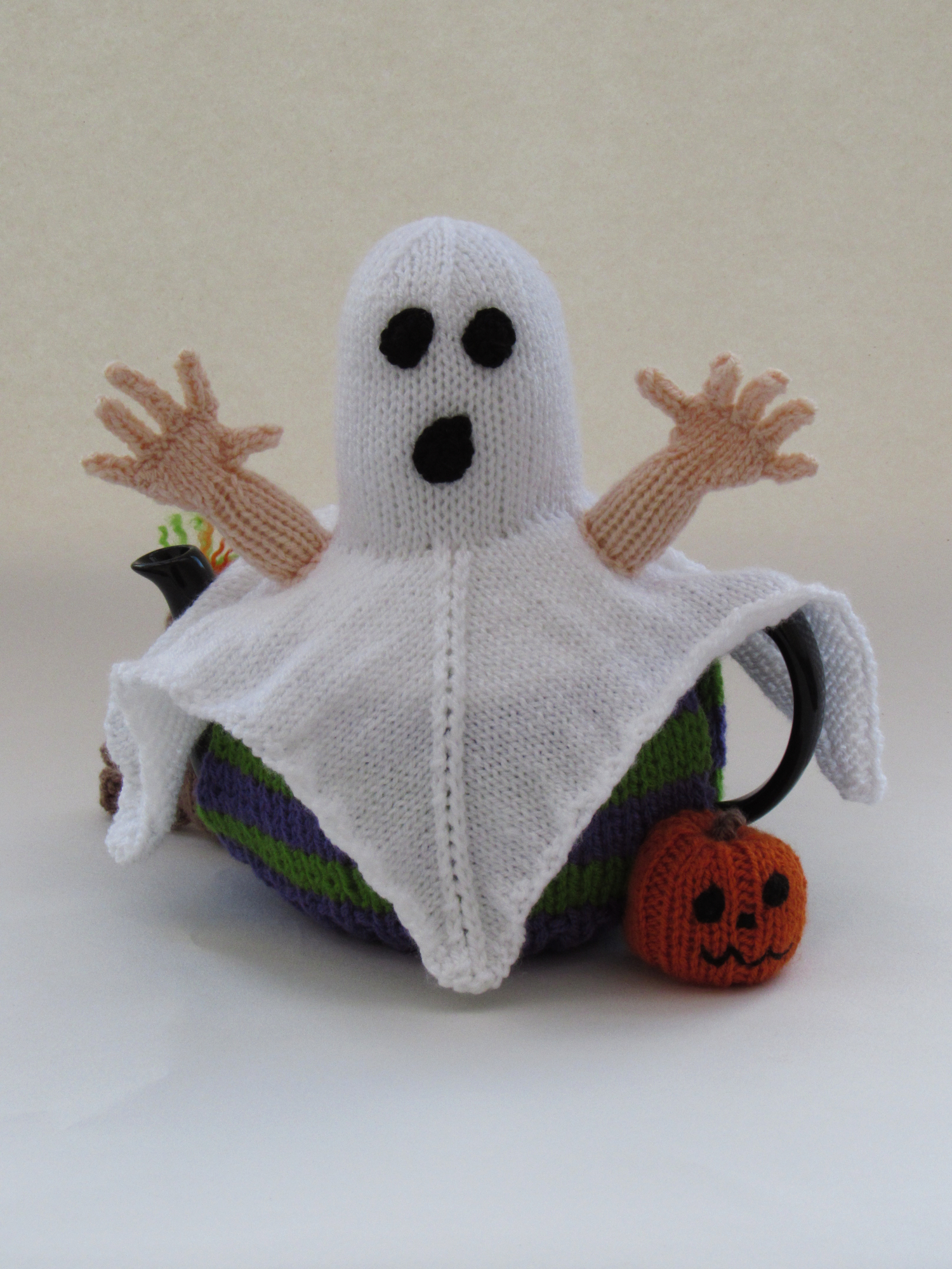 Creepy Cuppa Halloween Ghost 