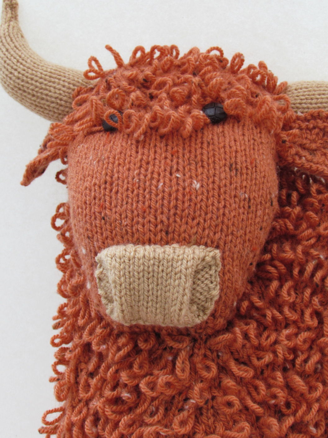 Highland Fling Heilan Coo Cushion knitting pattern