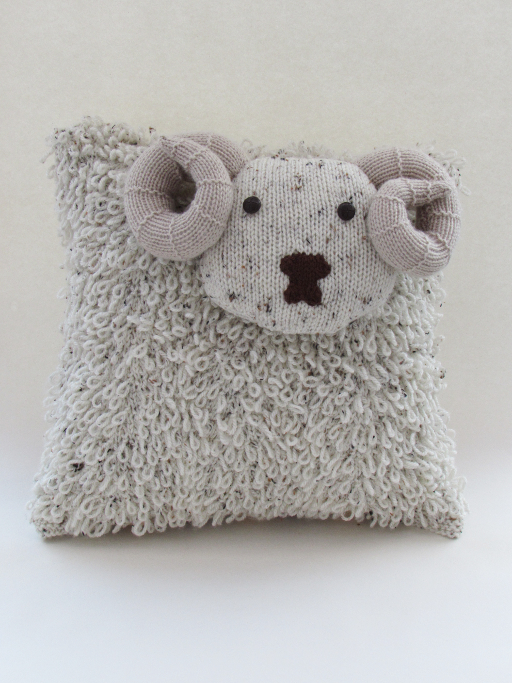 Shetland%20Sheep%20Cushion