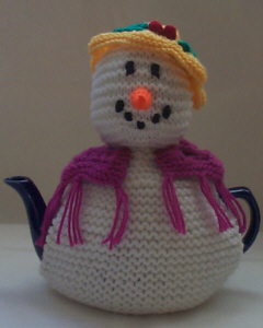 Snowlady tea cosy