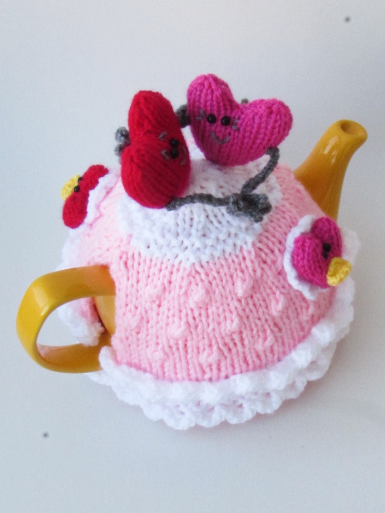 In Love Hearts knitting pattern
